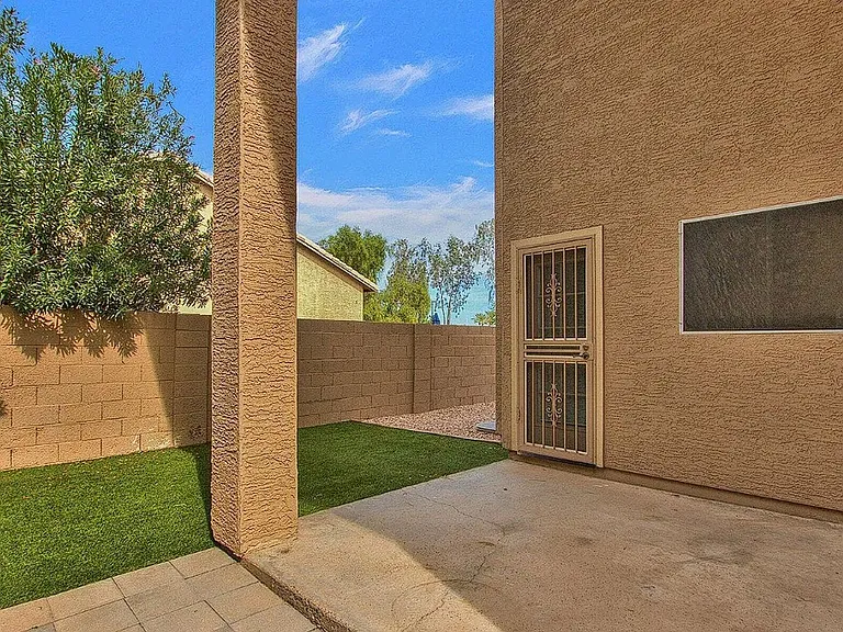 3110 W Baylor Ln — Photo 41