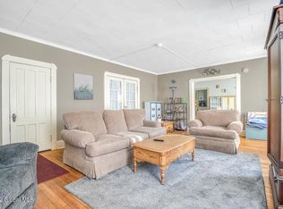 154 1st Ave, Gloversville, NY 12078