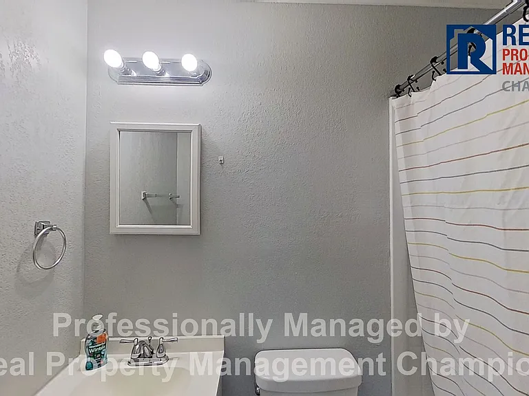 101 N Glen Ct — Photo 14