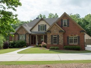 1231 Apalachee Downs Dr, Bogart, GA 30622