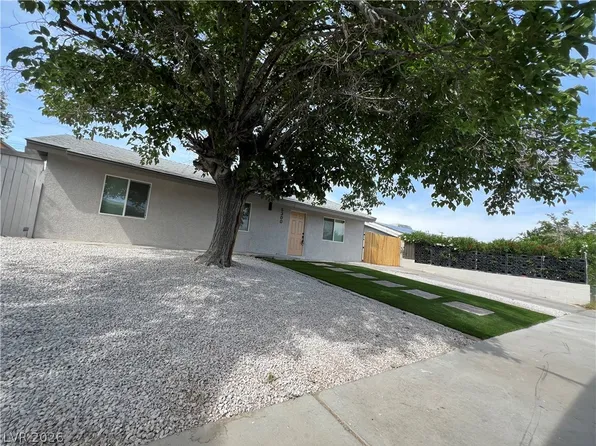 5300 Sugarfoot Ave, Las Vegas, NV 89107