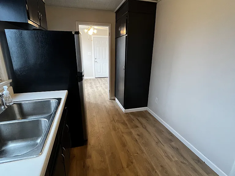 2388 Mill Ln — Photo 10