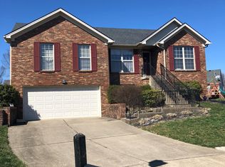 1005 Hawthorne Ct, Shelbyville, KY 40065