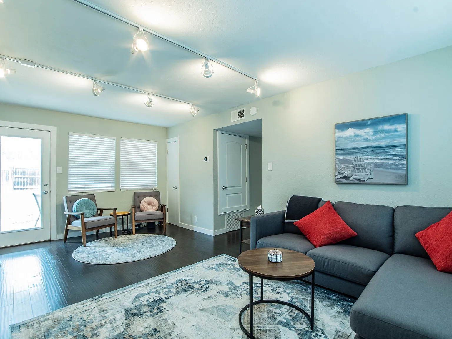 Gentilly Cir, Austin — Photo 4