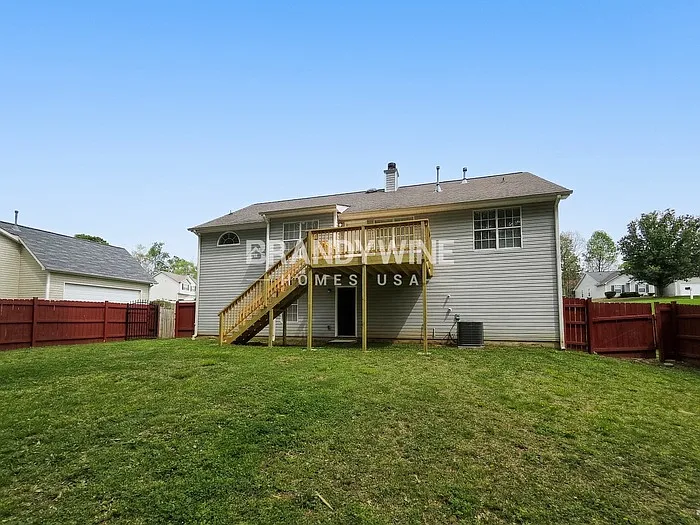 10342 Commons Xing — Photo 28
