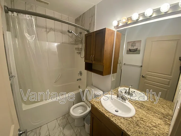 1331 Ellis St #121 — Photo 5