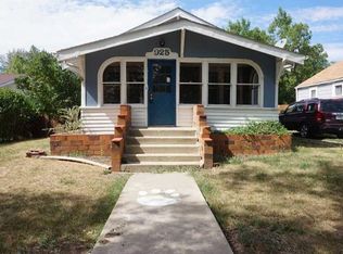 925 2nd St W, Roundup, MT 59072
