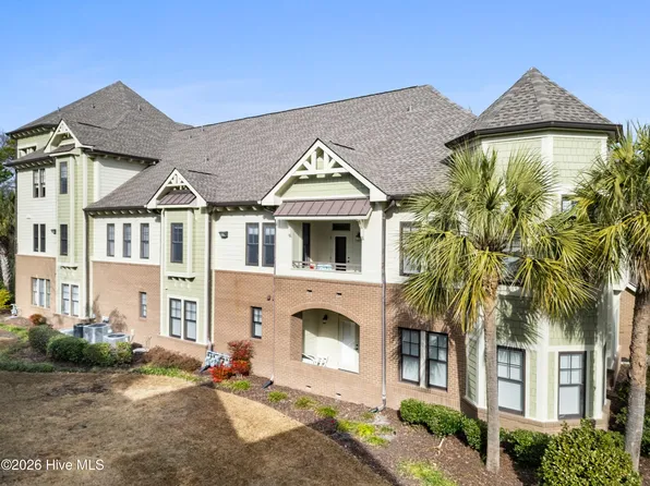 644 Village Park Drive #202, Wilmington, NC 28405
