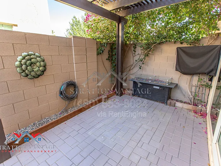3738 E Dogwood Dr — Photo 47