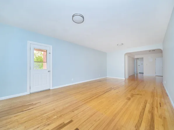 500 Kappock Street 2D image 2 of 14
