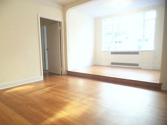 Rented by Sovereign Associates | media 5