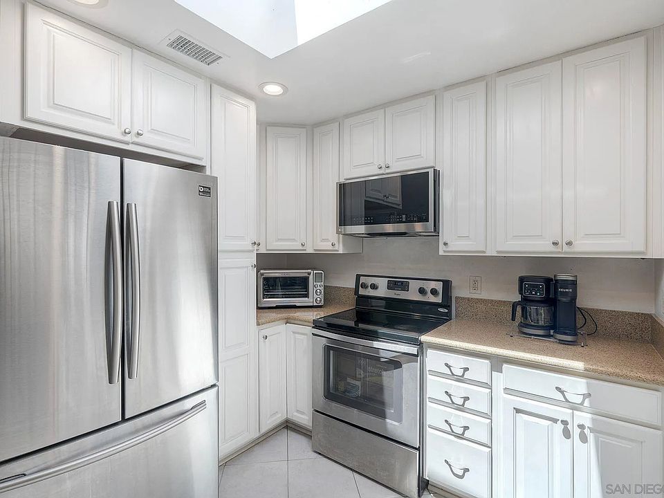 1st image of 3597 Pear Blossom Dr