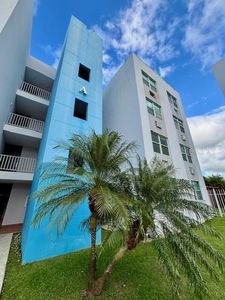 Condo Chalets De San Pedr Calle, Fajardo, PR, 00738