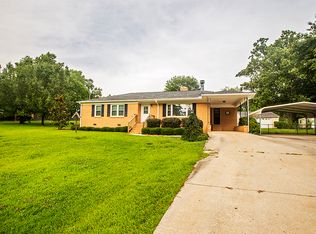 115 Brookhaven Dr, Greenwood, SC 29646