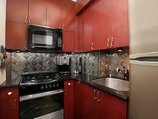 Sold by Corcoran | media 7