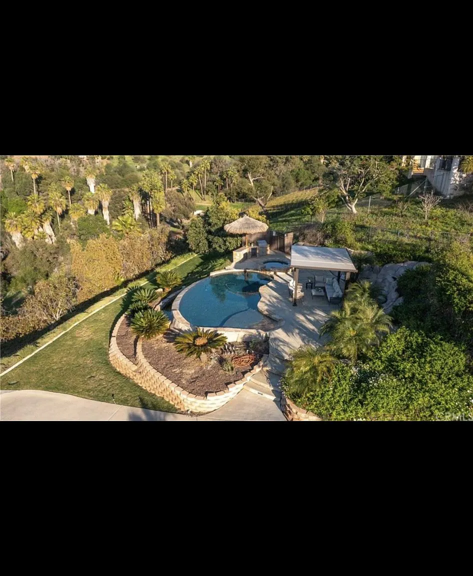 3616 Lupine Ln — Photo 4