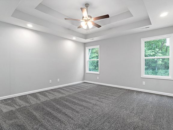 4th image of 355 Pinkston Ct