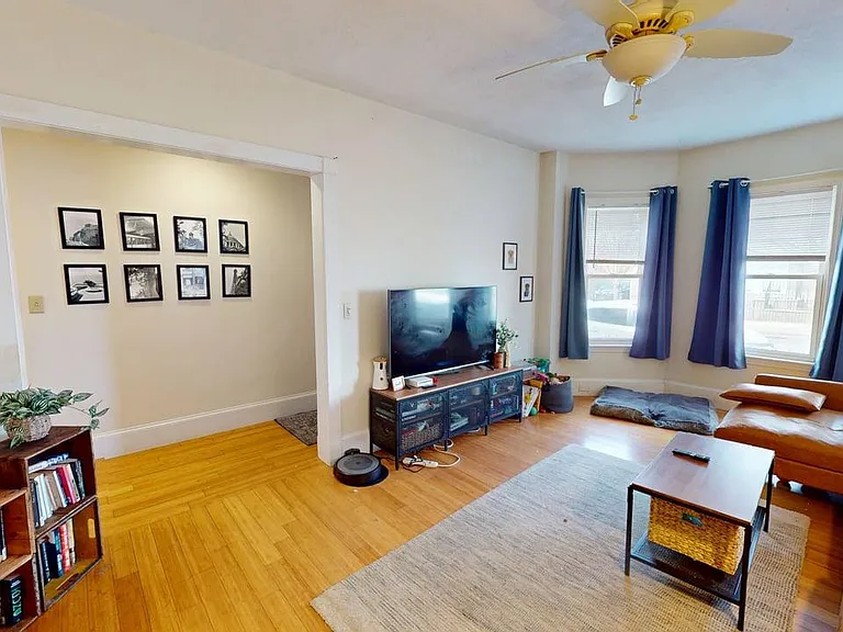 76 Prospect St #1 — Photo 4