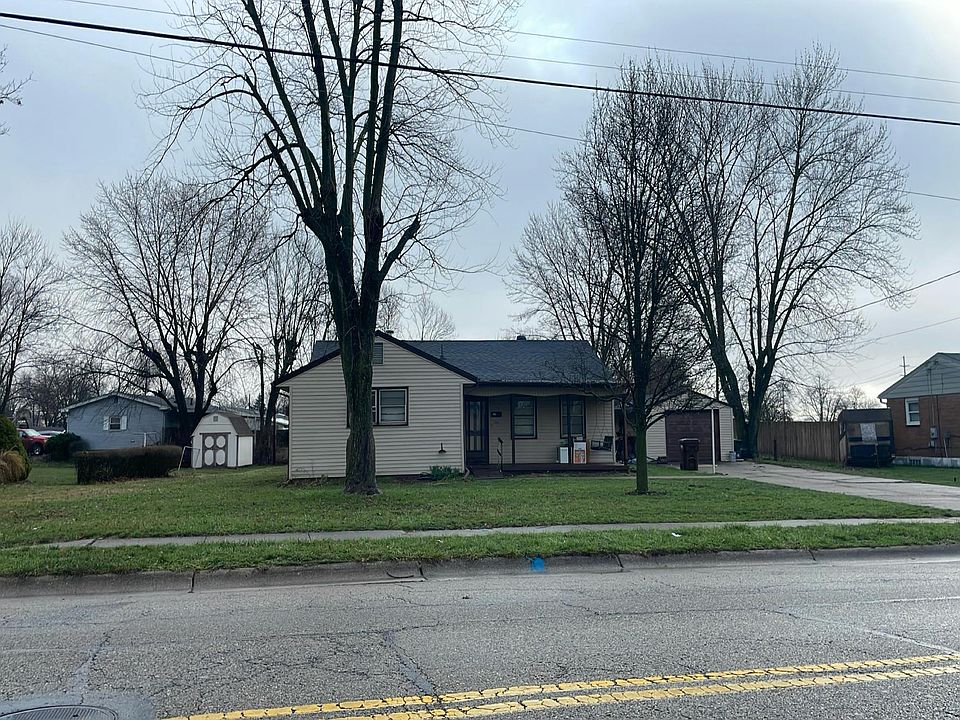 1st image of 702 S 1st St