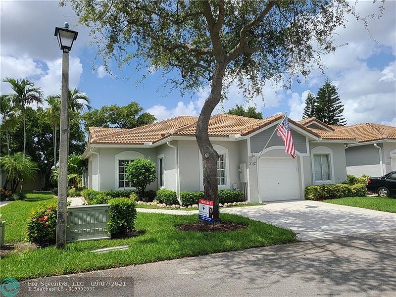 1st image of 1267 SW 48th Ter #1267