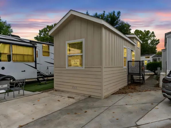 5878 Garlic Farms Dr #46, Gilroy, CA 95020