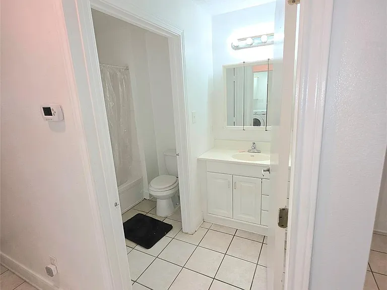5335 Cherie Crest Ct — Photo 10