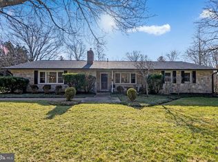 752 Cathcart Rd, Blue Bell, PA 19422