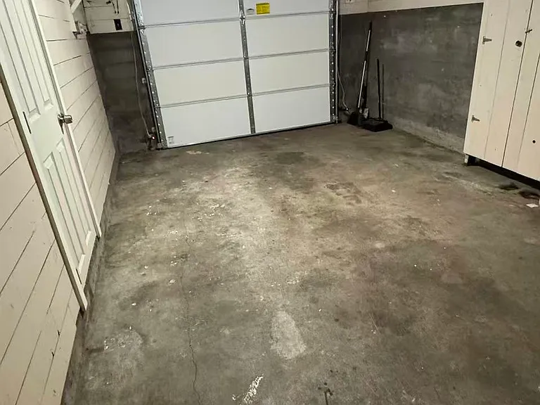 6565 Beacon Ave S — Photo 10
