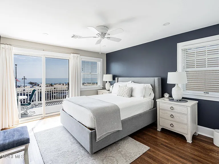 305 Ocean Ave — Photo 25
