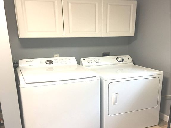 5th image of 444 Forest Ln
