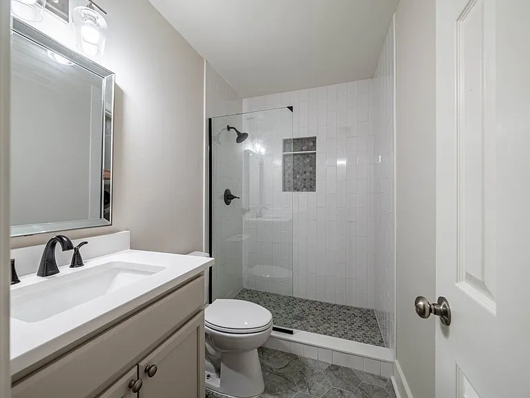 105 Stowe Pl #A — Photo 17