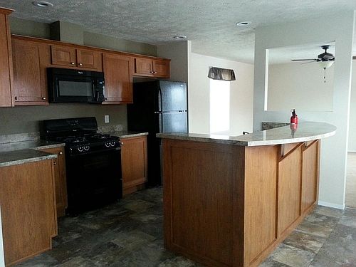 2nd image of 333 Pin Oak Dr