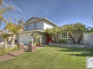 10092 Constitution Dr, Huntington Beach, CA 92646