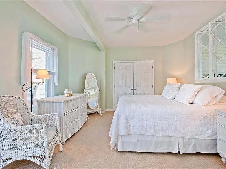 175 Beach Ave #3 — Photo 12