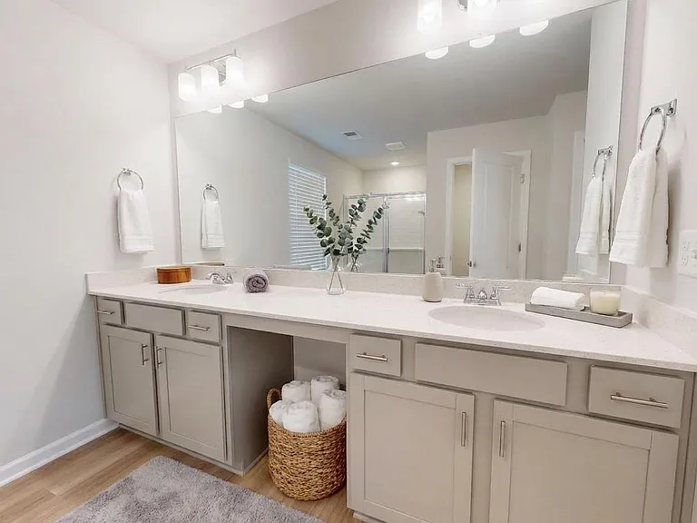 Quinn Residences at Snapping Shoals — Photo 12