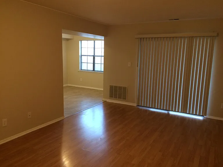 281 Alpine Way — Photo 10