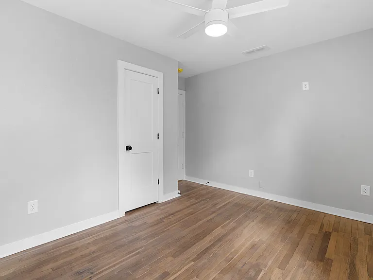 1729 Derry Ave SW — Photo 19