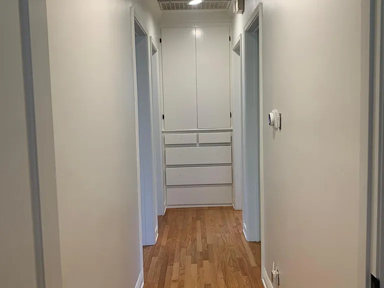 725 N Fairview St — Photo 10