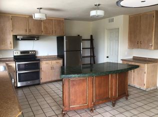483 Estrelita Dr, Vista, CA 92084
