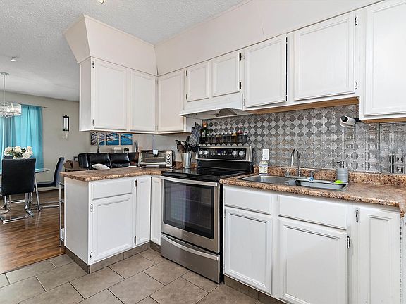 4th image of 12916 69th St NW