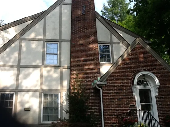 1354 Dickerson Rd, Teaneck, NJ 07666