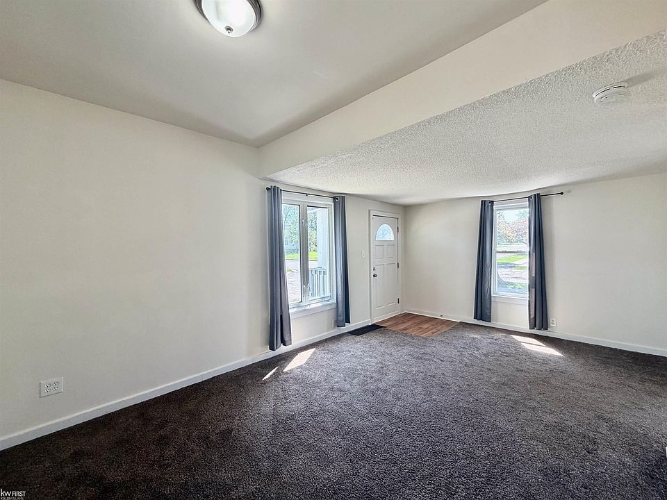 1217 Rawlins St, photo 9