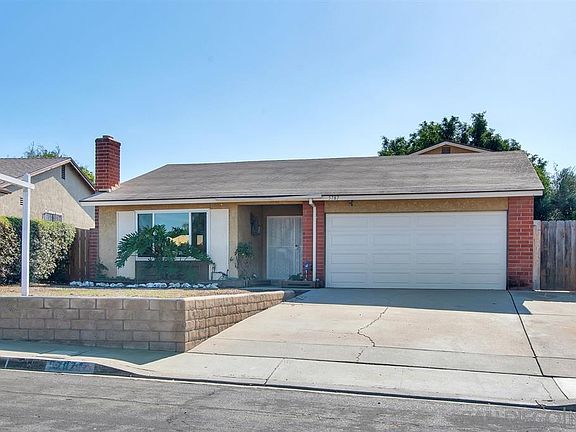 2nd image of 5787 Altamont Dr