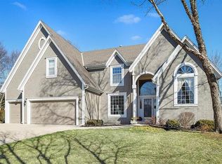 11902 Bradshaw St, Overland Park, KS 66213