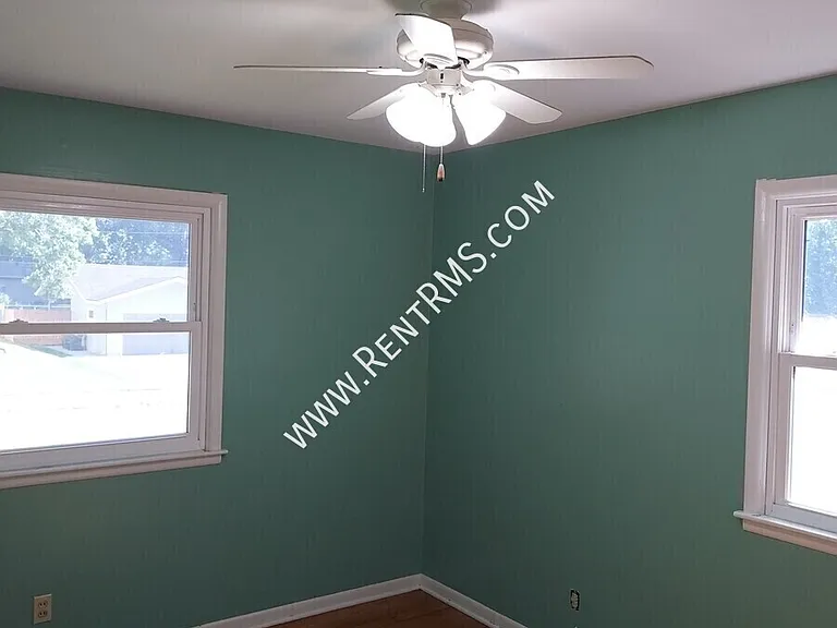 5317 SW 24th St — Photo 13