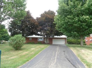 7115 Bentler Ave NE, Canton, OH 44721