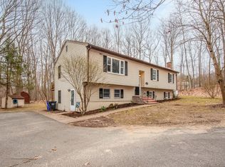 171 Kimberly Ln, Woodbury, CT 06798