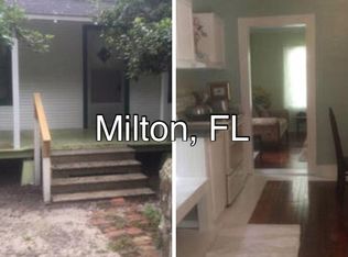 7181 McCray Rd, Milton, FL 32583