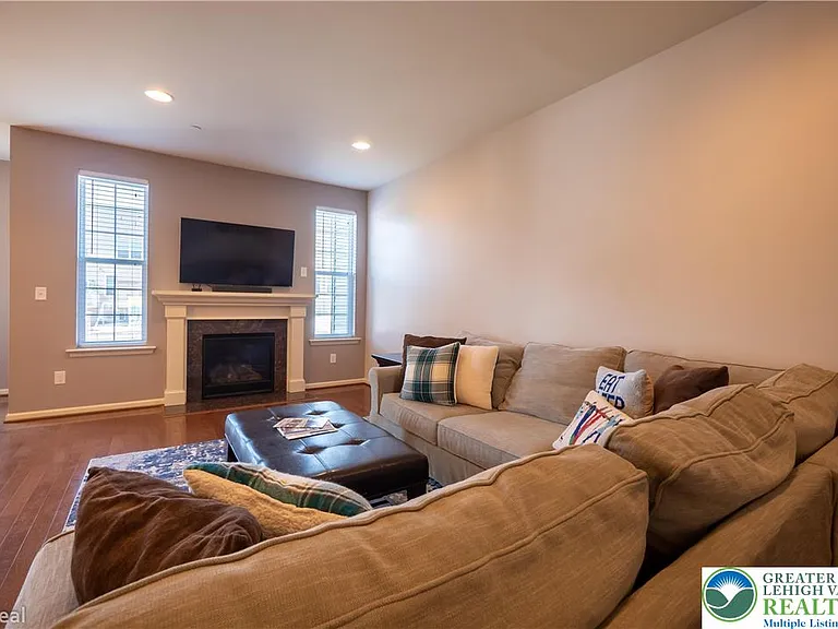 356 Pennycress Rd — Photo 9