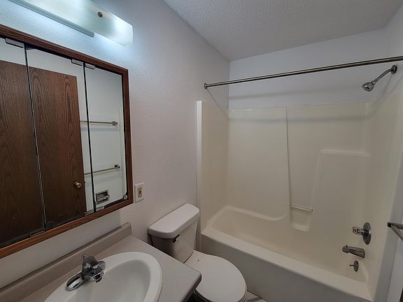 3rd image of 2310 College St #11325665